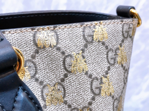 グッチのGGスプリームビー