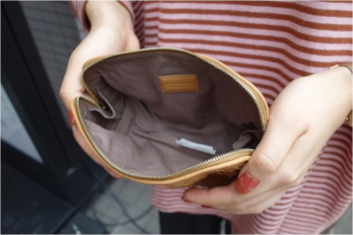 レザーミニポーチのユニセックス