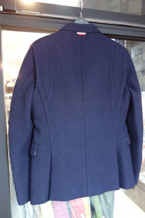 モンクレール　ガム　ブルーのGIACCA