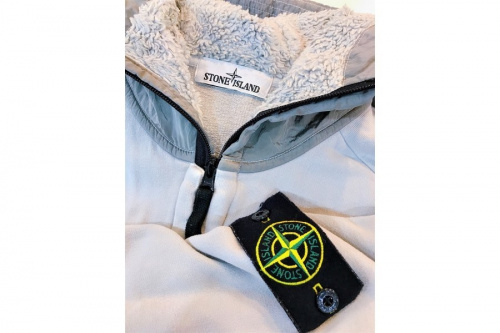 インポートブランドのSTONE ISLAND