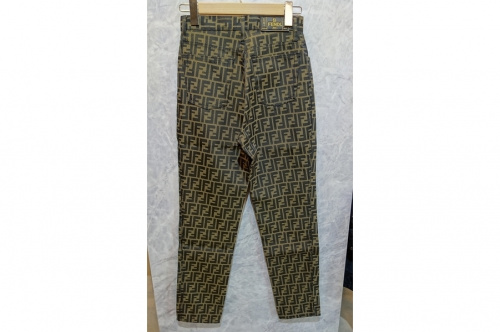 フェンディのズッカ柄　ヴィンテージパンツ