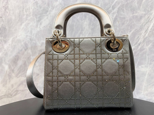 Christian Diorのクリスチャン ディオール