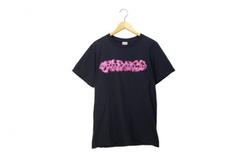 SUPREMEのシュプリーム