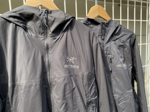 アウトドアブランドのARC'TERYX