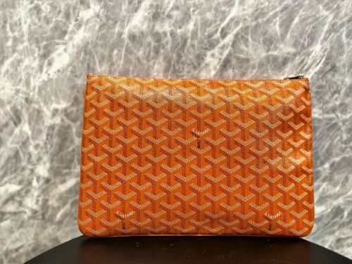 レアアイテムのGOYARD
