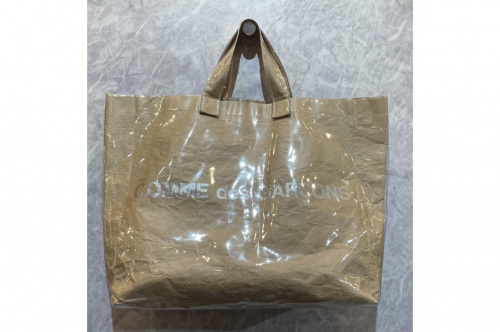 コムデギャルソンのPVCトートバッグ