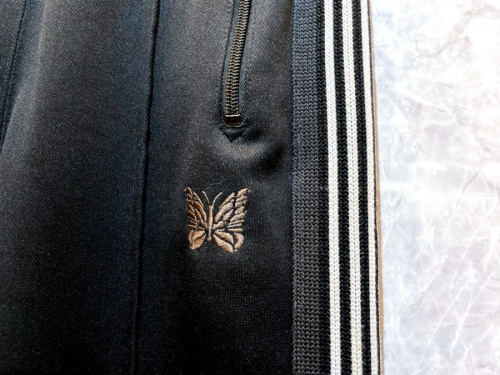 トラックパンツの目白店