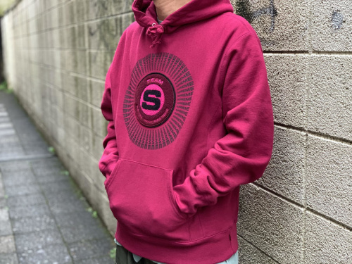 SUPREMEのシュプリーム