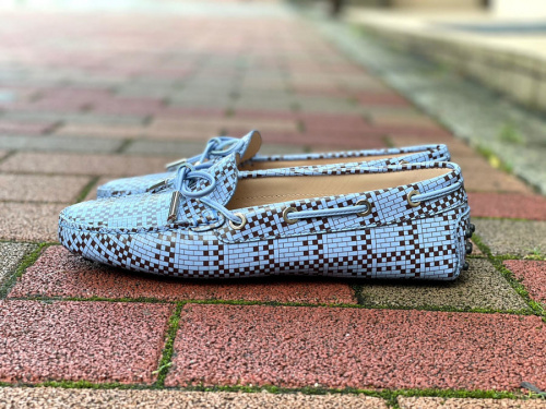 トッズのゴンミーニ　ドライビングシューズ