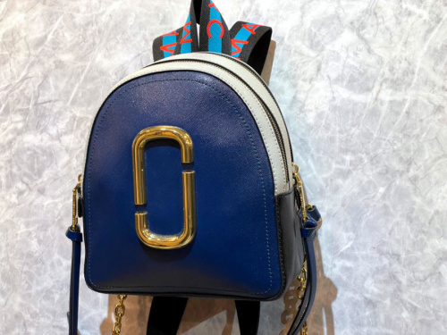 インポートブランドのMARC JACOBS