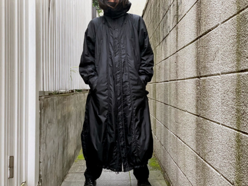 イッセイミヤケのパラシュートコート