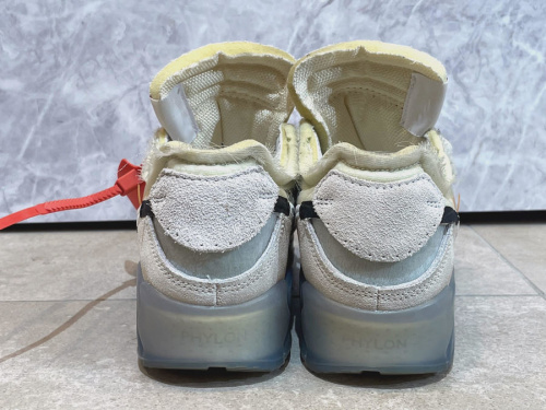 THE：10 AIR MAX 90の目白店