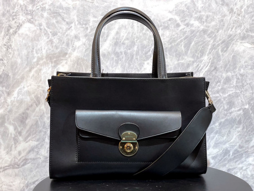 celine LEFEBUREのセリーヌ レフェビュア