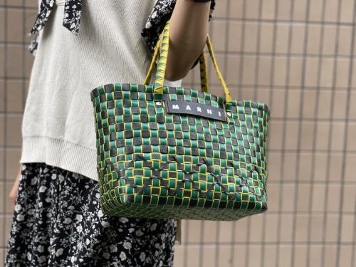 ウーブンポリプロピレン ホリゾンタルショッピングバッグの夏物買取