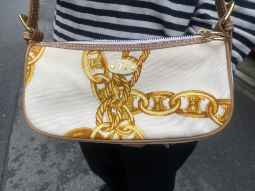 セリーヌのホーボーバッグ