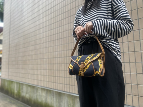 オールドセリーヌ