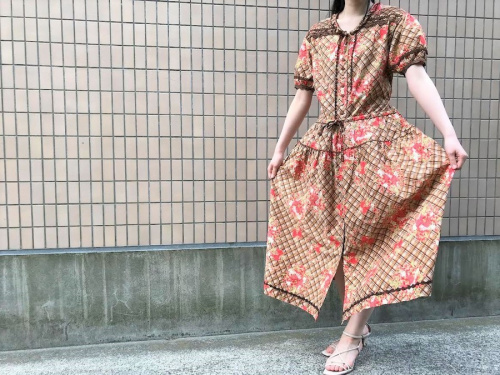 フェミニンブランドのPINKHOUSE