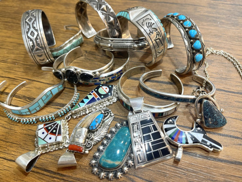 ヴィンテージアイテムのIndian jewelry