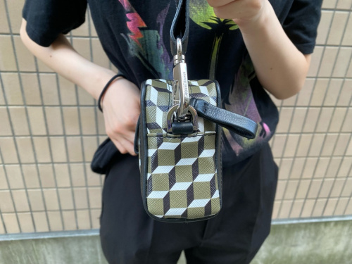 ショルダーバッグの目白店