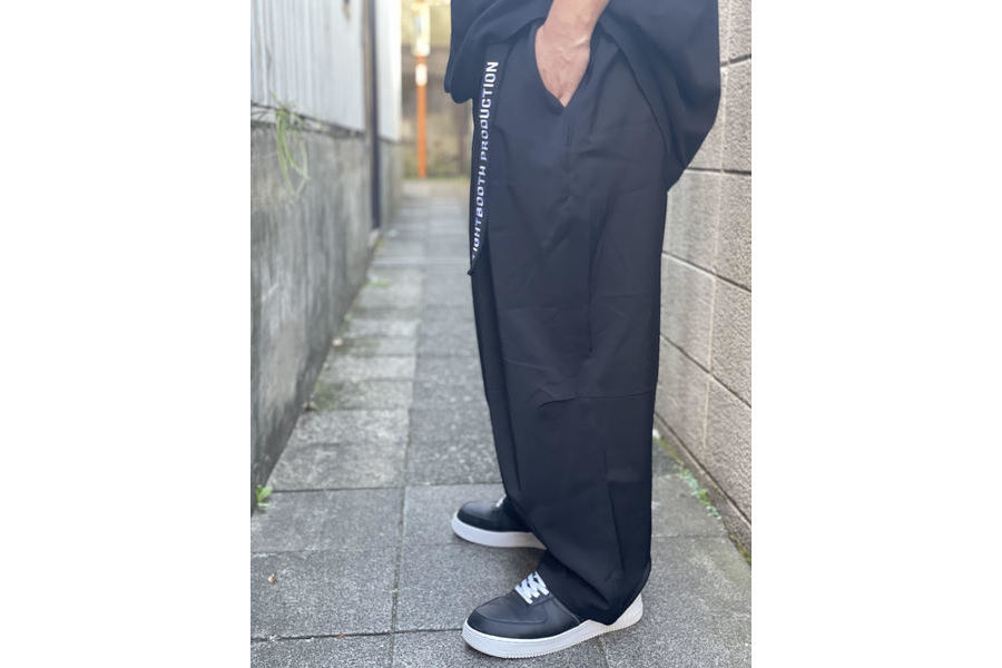 【TIGHTBOOTH PRODUCTION/タイトブースプロダクション】よりRIPPLE KNIT BAGGY SLACKSが買取入荷致し