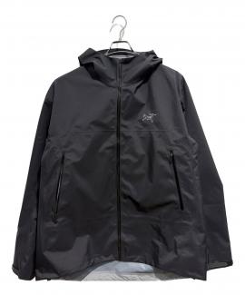 「アウトドアブランドのARC'TERYX 」