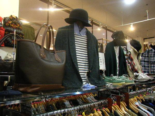 当店自慢のセレクトショップコーナーのご紹介 2013 04 20発行