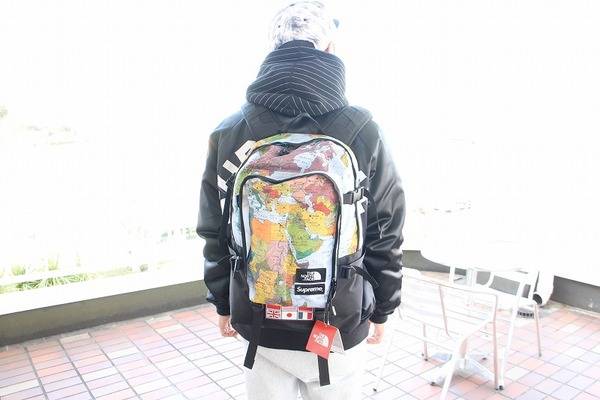 SUPREME×THE NORTH FACE バックパック[2015.02.12発行]