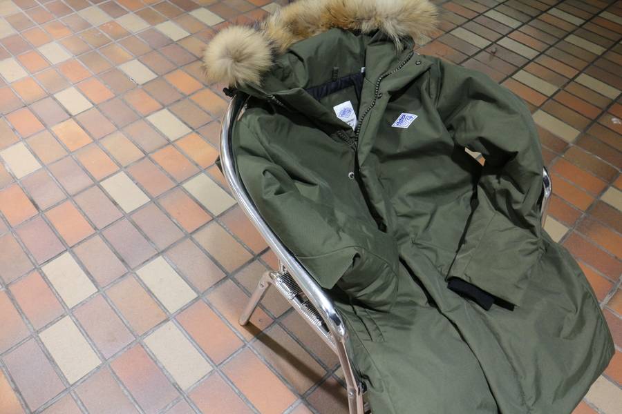 ダントン DANTON モッズコート　カーキ40サイズ ワークテイスト漂う「DANTON（ダントン）」のダウンコート。[2016.12