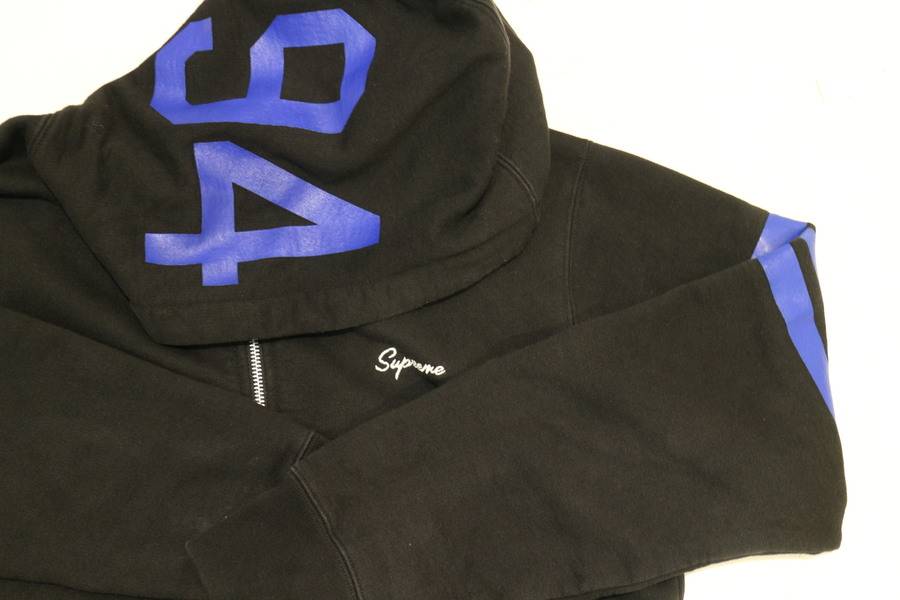 Supreme・・・94ロゴのなど名作からアーチロゴなど人気アイテムが入荷  