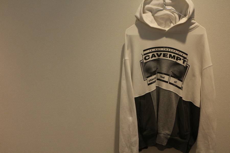 BEAUTY&YOUTH × UNUSED 別注 白雪姫 スウェットが12月下旬発売