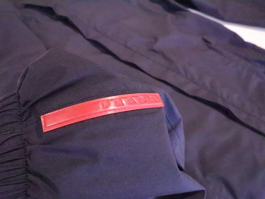Prada Sports プラダスポーツ ナイロンジャケット 入荷情報 19 08 27発行