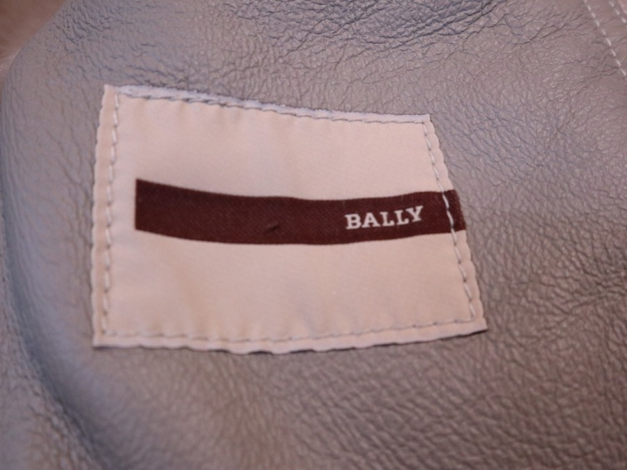 BALLY/バリー】ムートンジャケット 入荷情報[2020.01.31発行]｜トレ