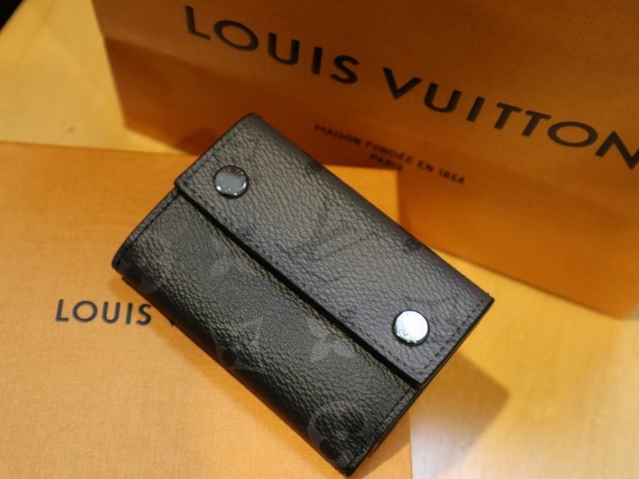 【LOUIS VUITTON/ルイヴィトン】ディスカバリー・コンパクトウォレット入荷致しました。[2020.07.27発行]