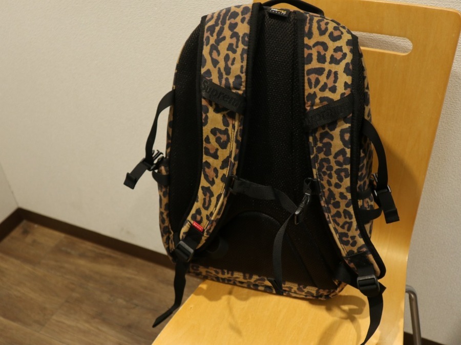 Supreme 20AW レオパード バックパック 美品 Supreme - Supreme 20AW レオパード バックパック 美品の通販 by