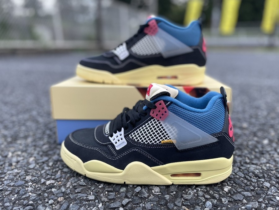 NIKE  UNION  AIR JORDAN4 RETRO  SP