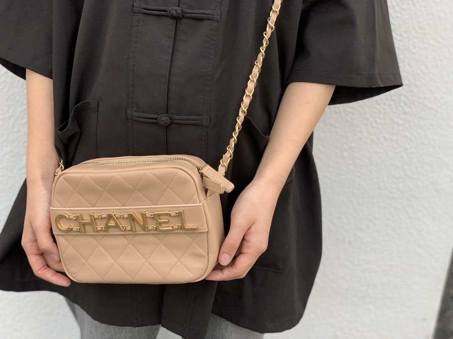 買取強化ブランド【CHANEL/シャネル】ロゴチェーンショルダーバッグお