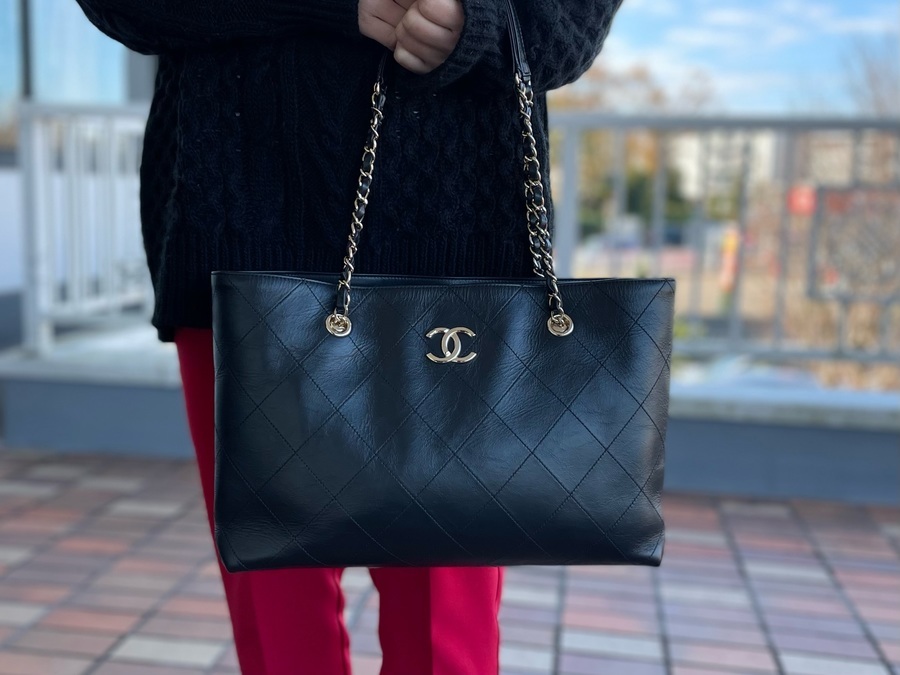 CHANEL シャネル チェーントートバッグ