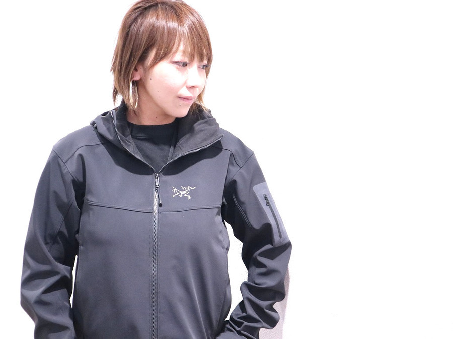 Mサイズ美品ARC'TERYX/アークテリクス EPSILON LT HOODY