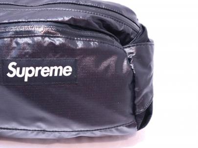 「ストリートブランドのSUPREME 」