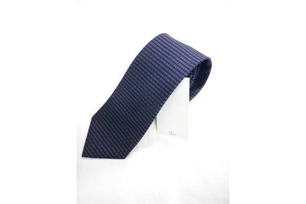 「ネクタイの買取のコツ 」