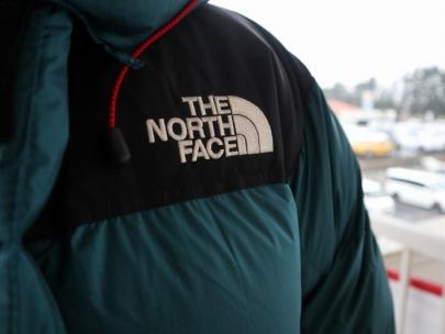 「アウトドアブランドのTHE NORTH FACE 」