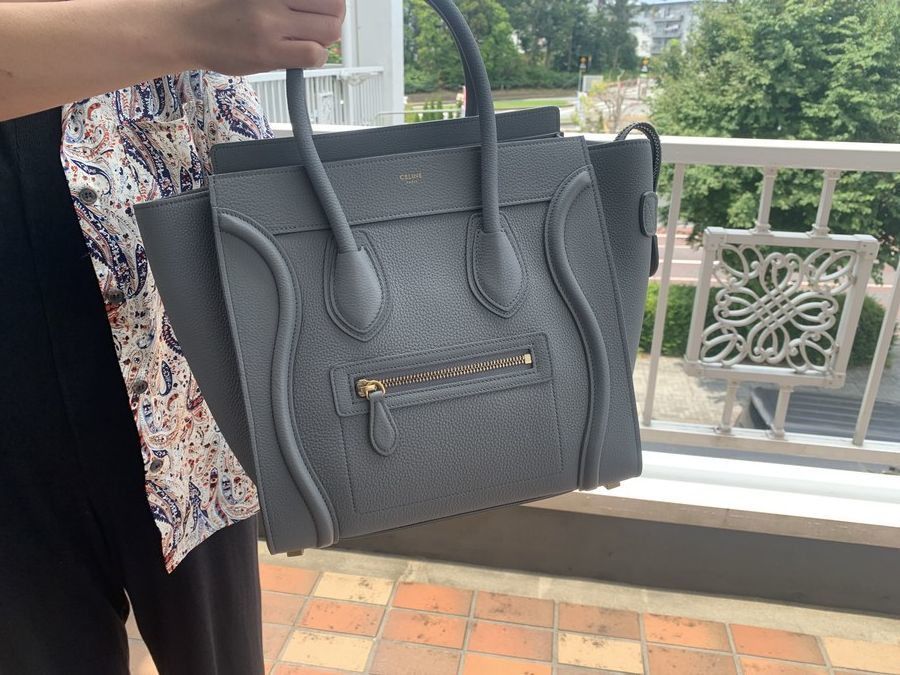 大人気ブランド【CELINE/セリーヌ】ラゲージマイクロショッパーお買取