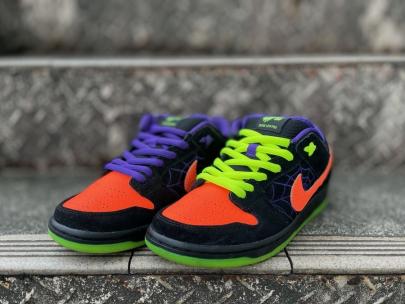 「ストリートブランドのNIKE SB 」