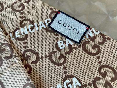 「コラボ・別注アイテムのGUCCI×BALENCIAGA 」