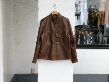 「アメカジブランドのRRL 」