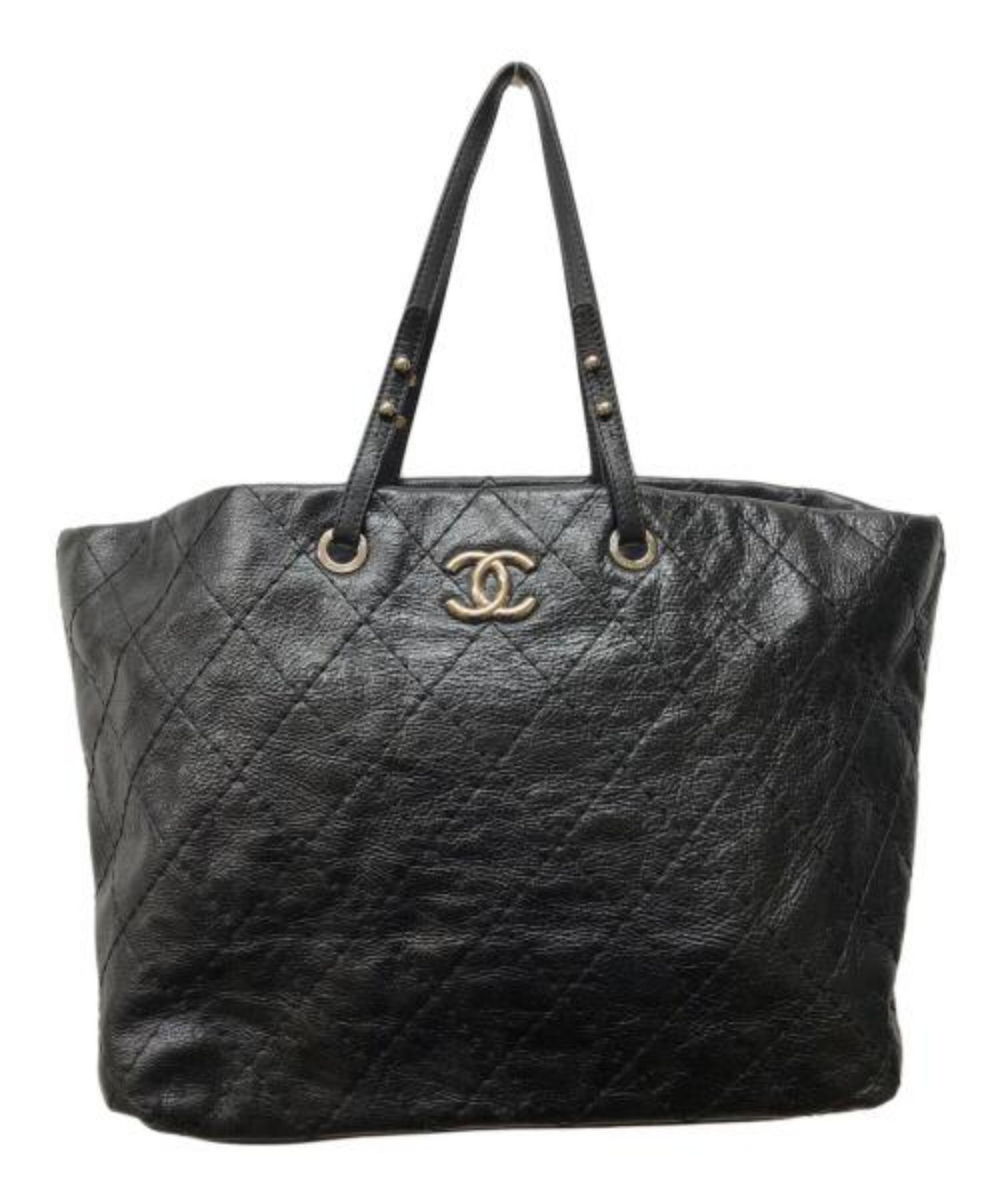 CHANEL / シャネル】 オンザロード トートバッグ | 日常を格上げする