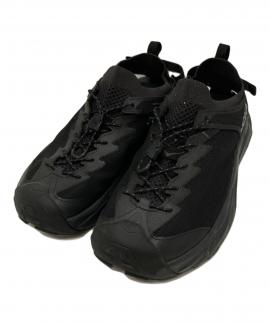 「アウトドアブランドのHOKAONEONE 」