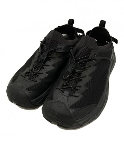 「アウトドアブランドのHOKAONEONE 」