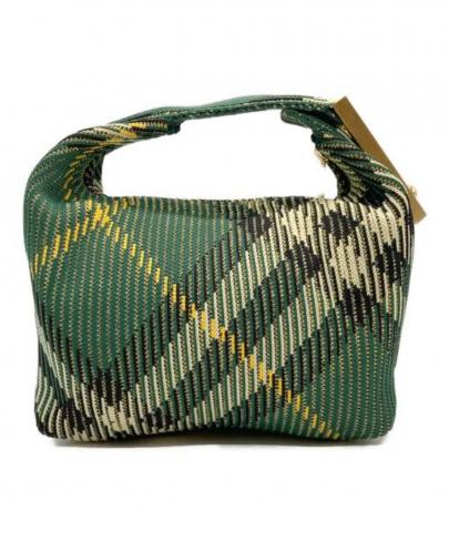 「ラグジュアリーブランドのBURBERRY 」