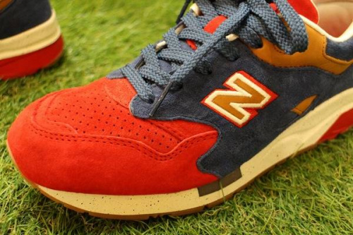 UBIQのスニーカー